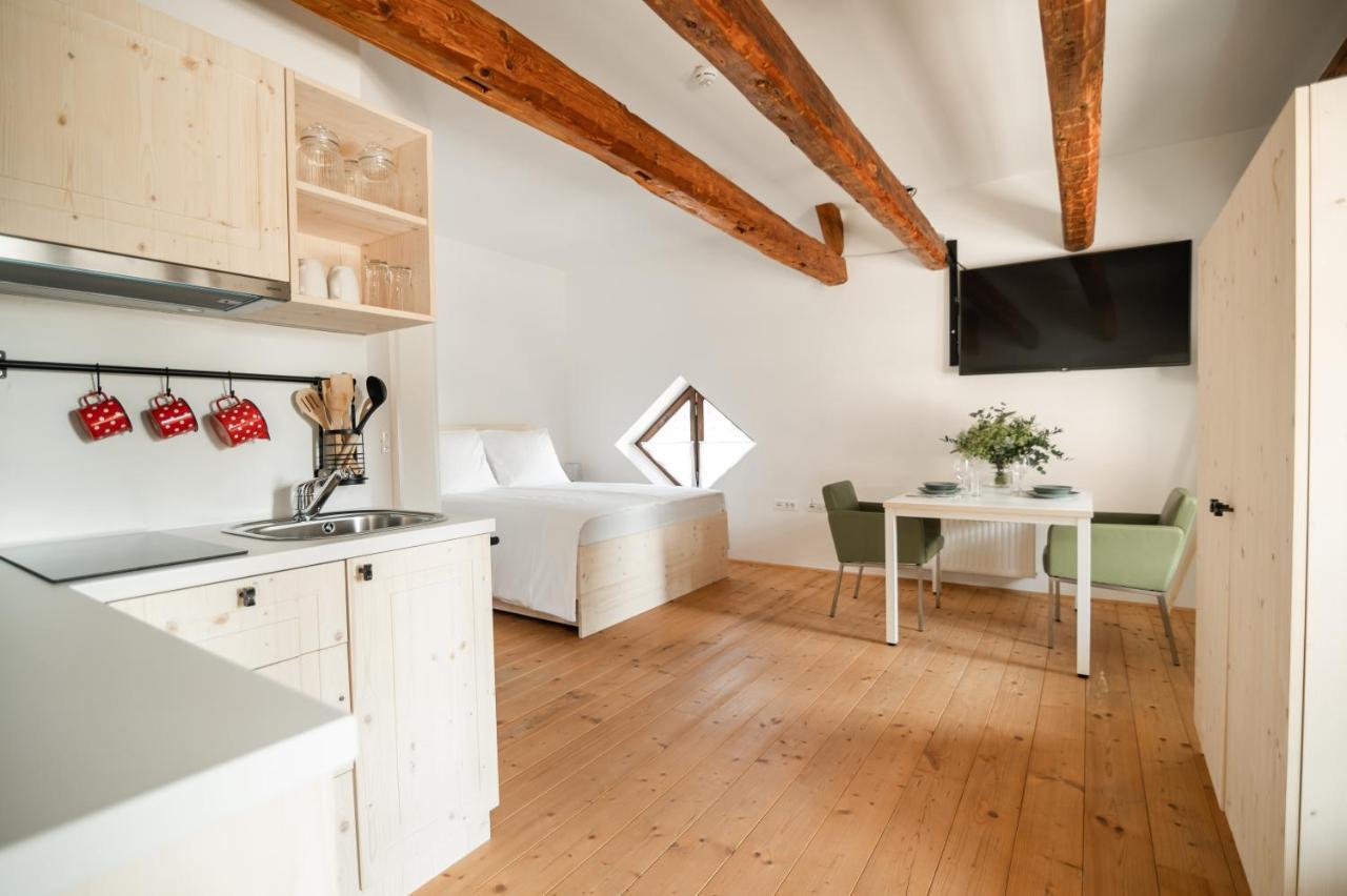 צרקליה נה גורניסקם Apartments Strmol מראה חיצוני תמונה
